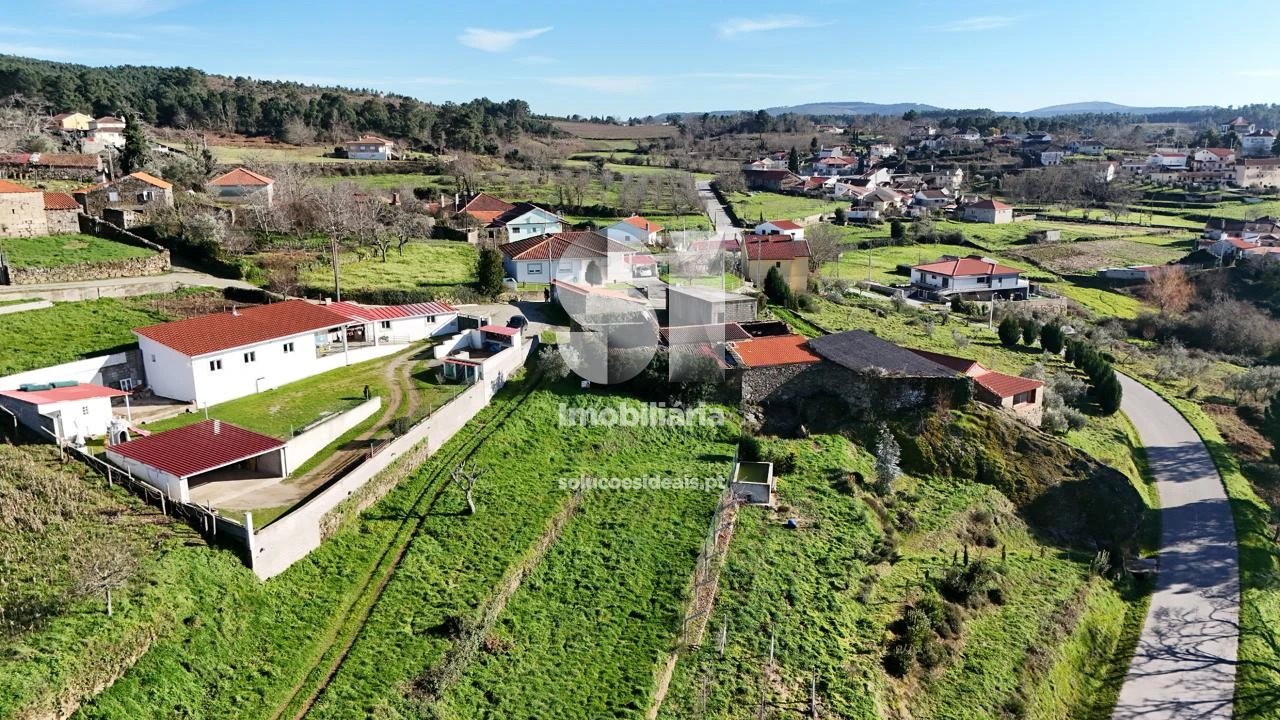Moradia para Venda em São Martinho de Antas e Paradela de Guiães Foto 8
