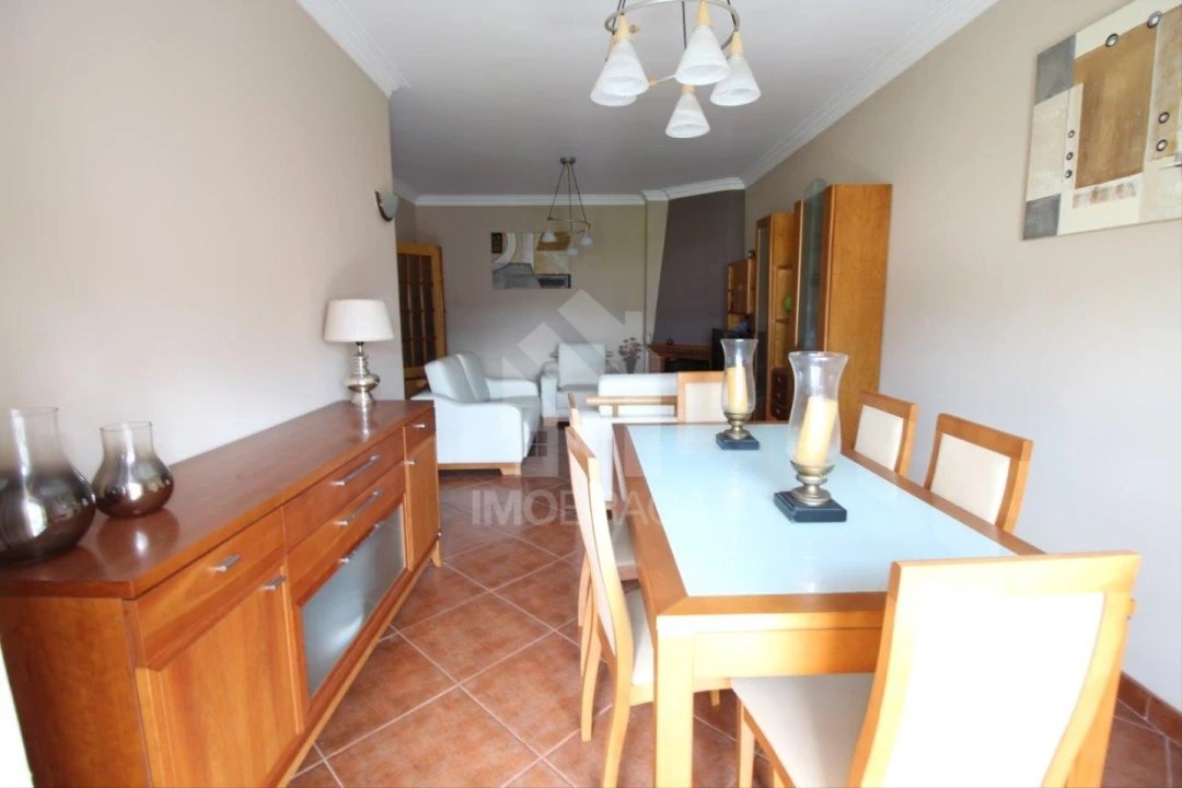 Apartamento T3 para Venda em Gualtar Foto 2
