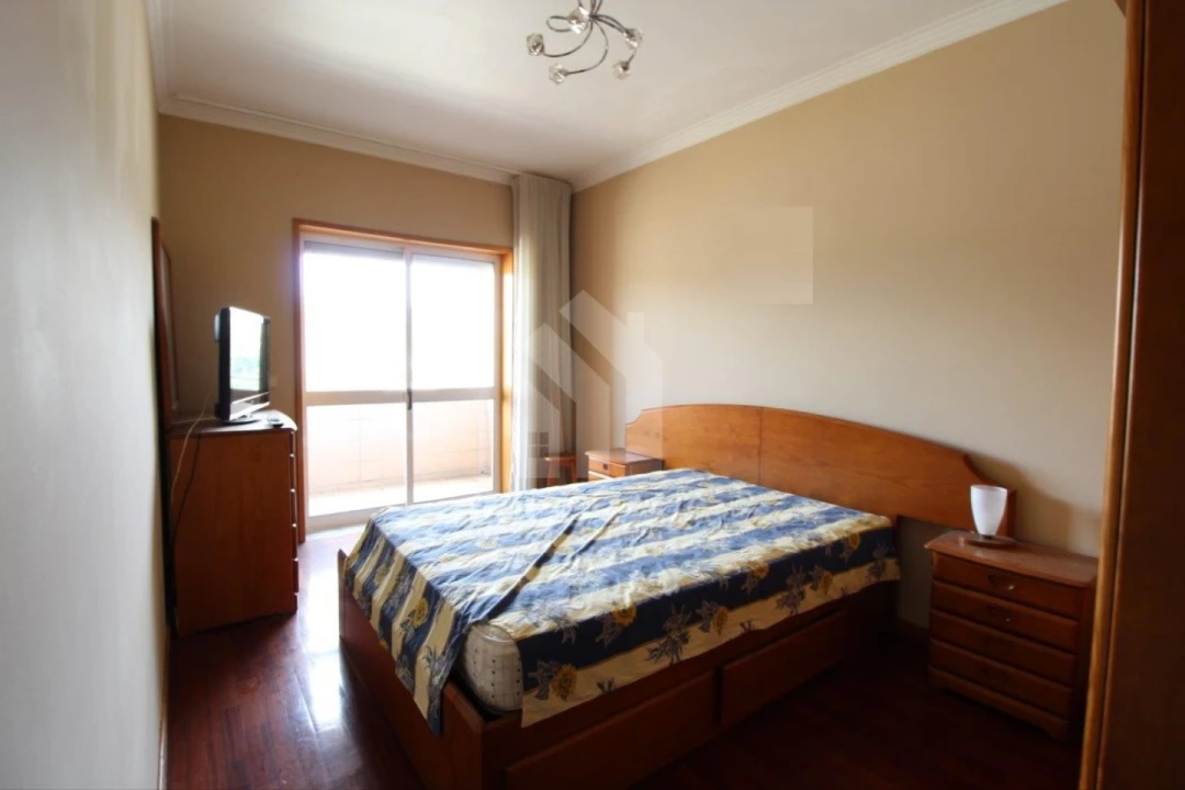 Apartamento T3 para Venda em Gualtar Foto 17