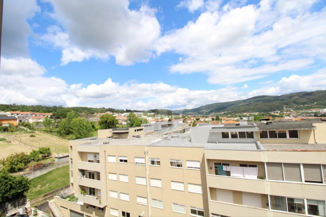 Apartamento T3 para Venda em Gualtar Foto 22