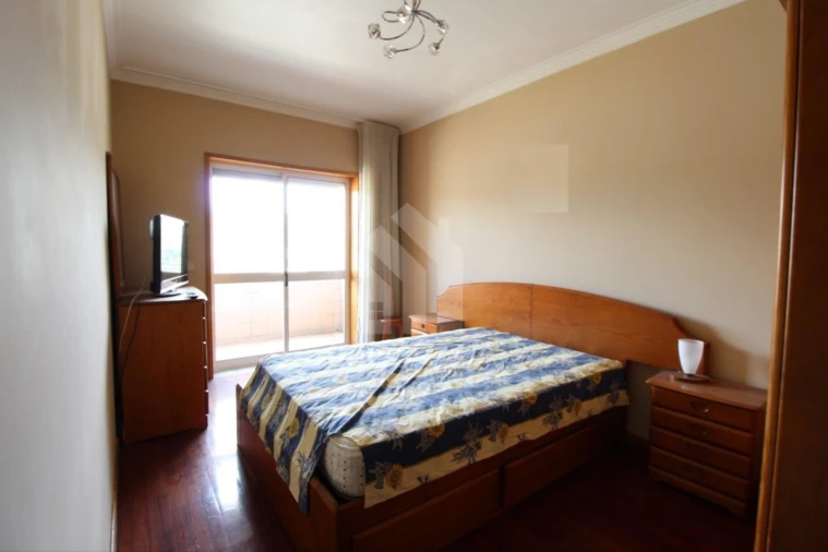 Apartamento T3 para Venda em Gualtar Foto 17