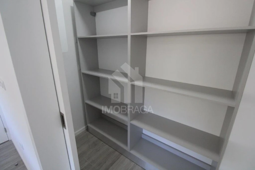 Moradia T3 para Venda em Esporões Foto 19