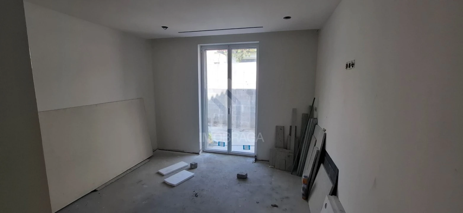 Apartamento T2 para Venda em Real, Dume e Semelhe Foto 16