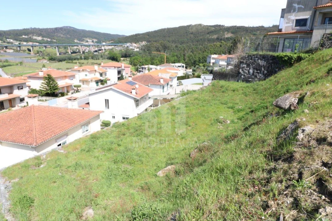 Terreno para Venda em Escudeiros e Penso (Santo Estêvão e São Vicente) Foto 11