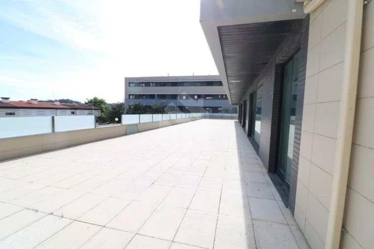 Loja para Venda em Abade de Neiva Foto 1