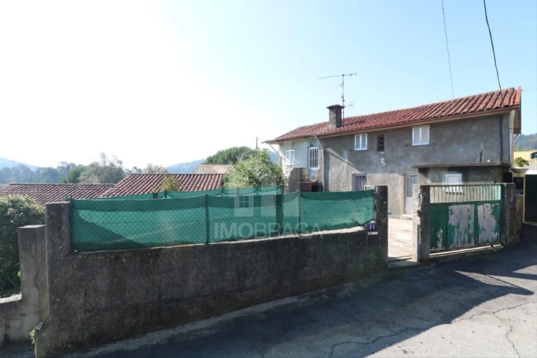 Moradia T2 para Venda em Espinho Foto 1