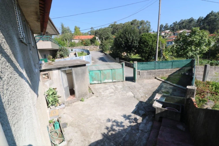 Moradia T2 para Venda em Espinho Foto 5