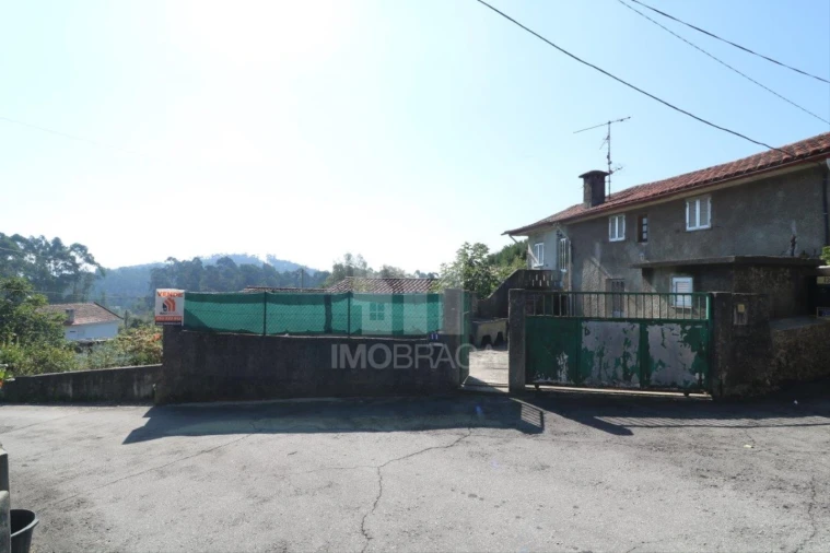 Moradia T2 para Venda em Espinho Foto 20