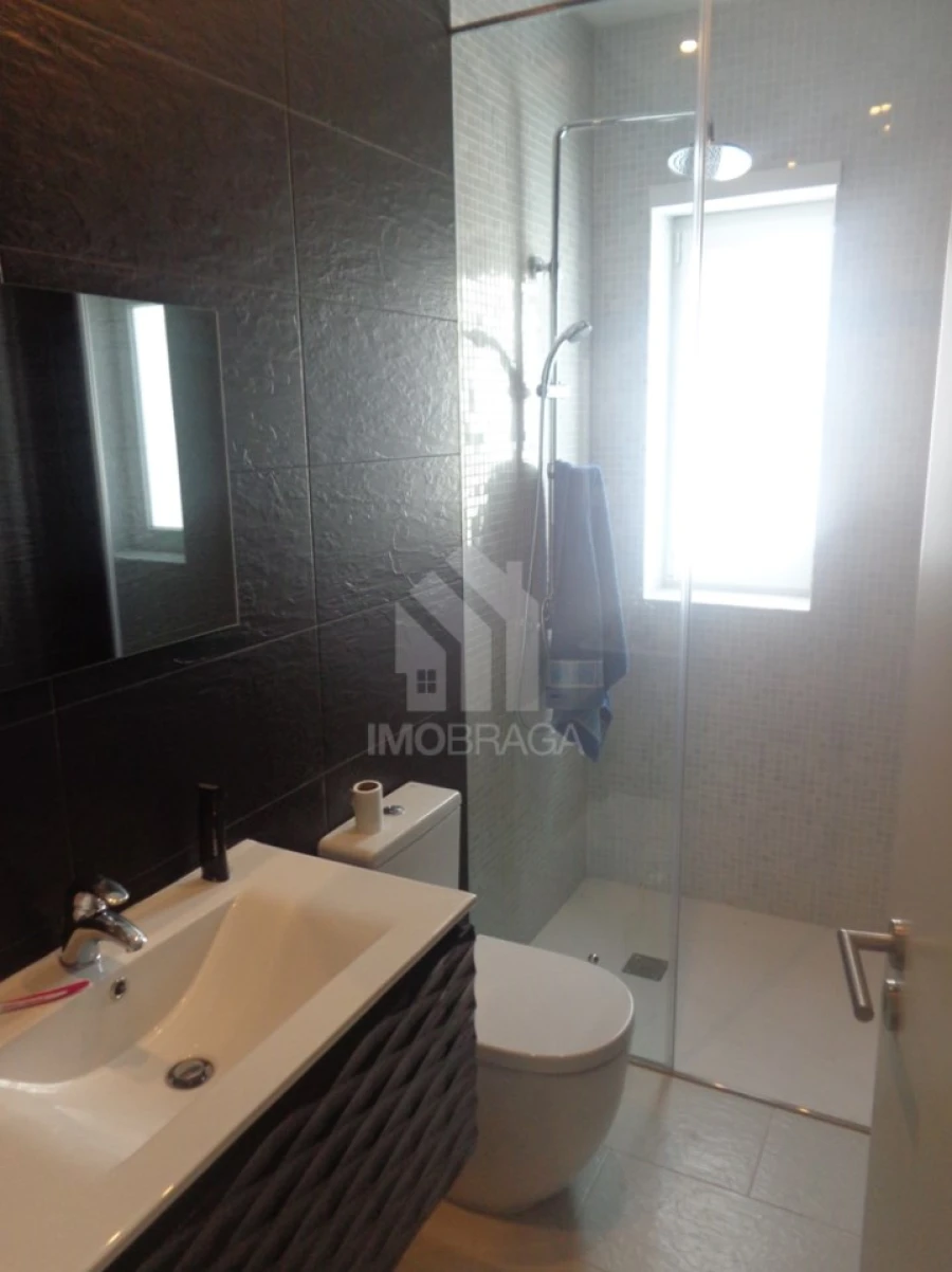 Moradia T3 para Venda em Priscos Foto 14