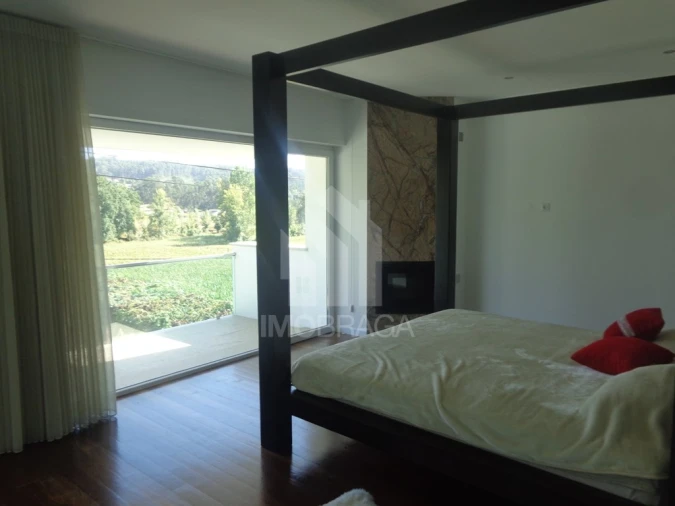 Moradia T3 para Venda em Priscos Foto 19