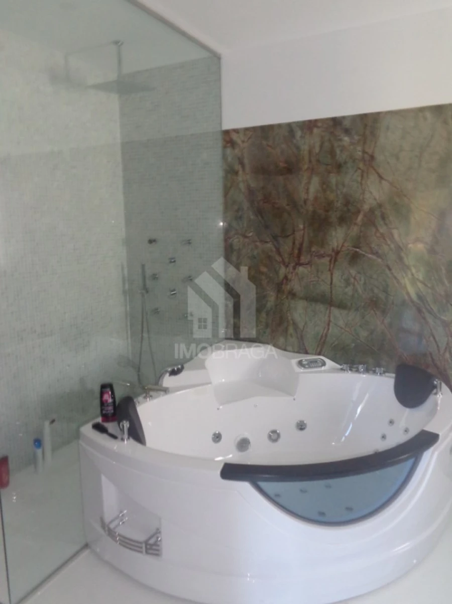 Moradia T3 para Venda em Priscos Foto 23