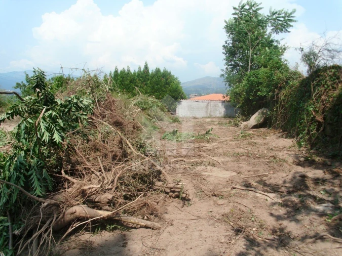Terreno para Venda em Águas Santas e Moure Foto 4