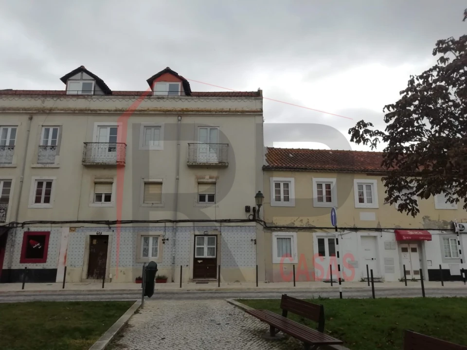 Prédio para Venda em Seixal, Arrentela e Aldeia de Paio Pires Foto 2