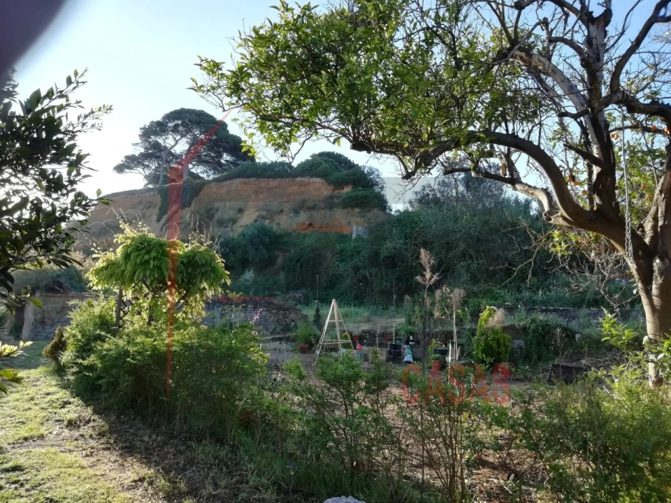 Prédio para Venda em Seixal, Arrentela e Aldeia de Paio Pires Foto 12