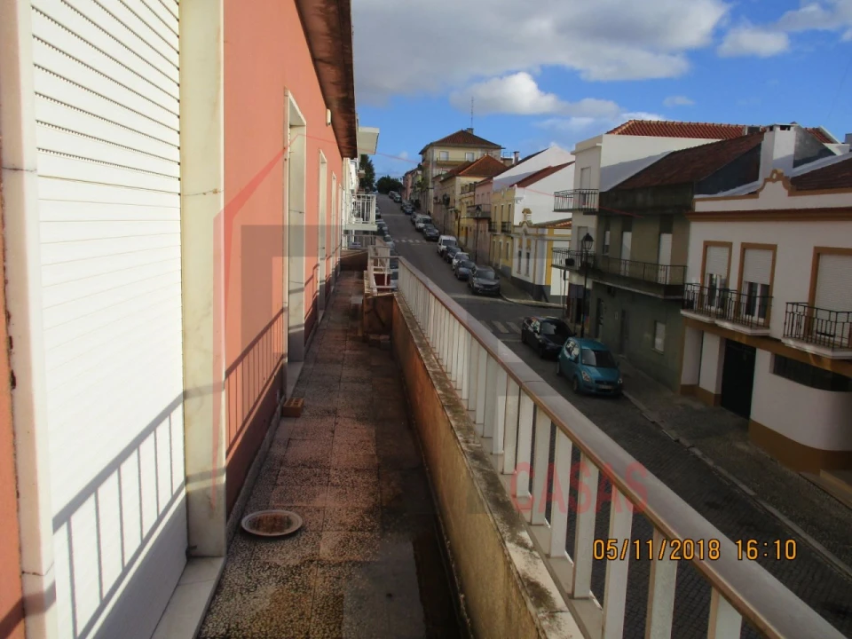 Prédio para Venda em Palmela Foto 11