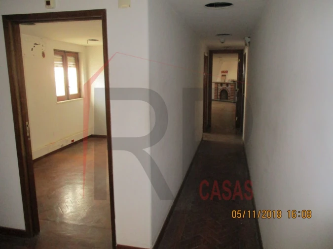 Prédio para Venda em Palmela Foto 6