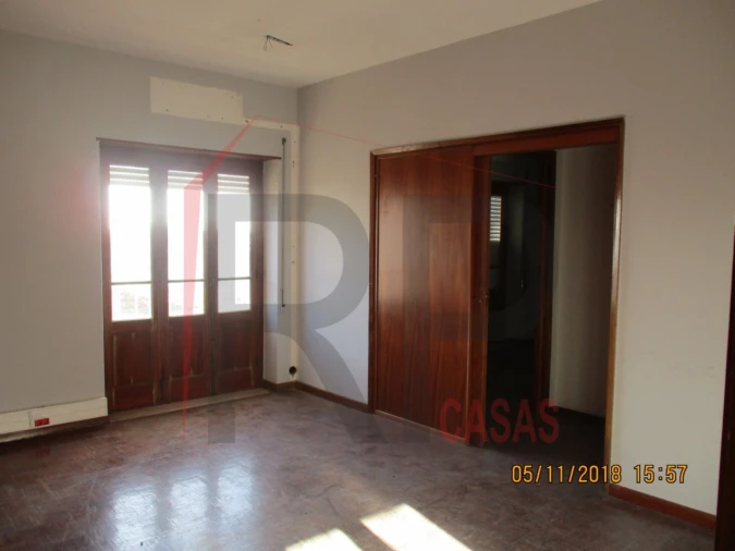 Prédio para Venda em Palmela Foto 4