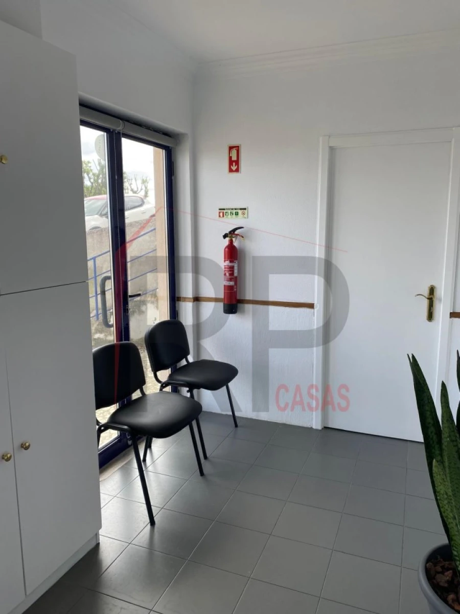 Loja para Venda em Palmela Foto 3