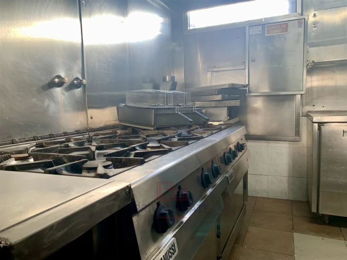 Negócio para Venda em Ramalde Foto 8