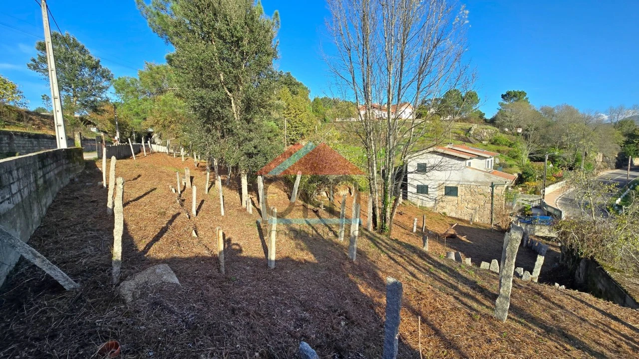 Moradia T3 para Venda em Troporiz e Lapela Foto 15