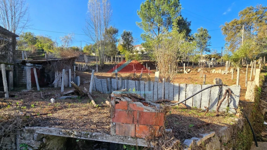 Moradia T3 para Venda em Troporiz e Lapela Foto 21