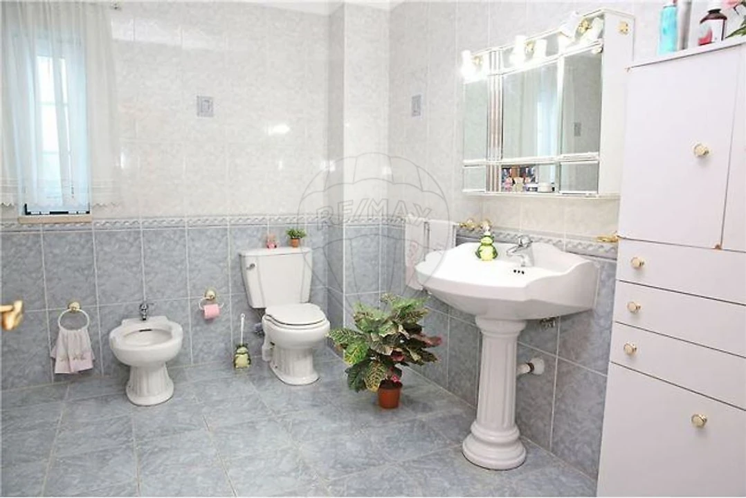 Moradia T6 para Venda em Arruda dos Vinhos Foto 8