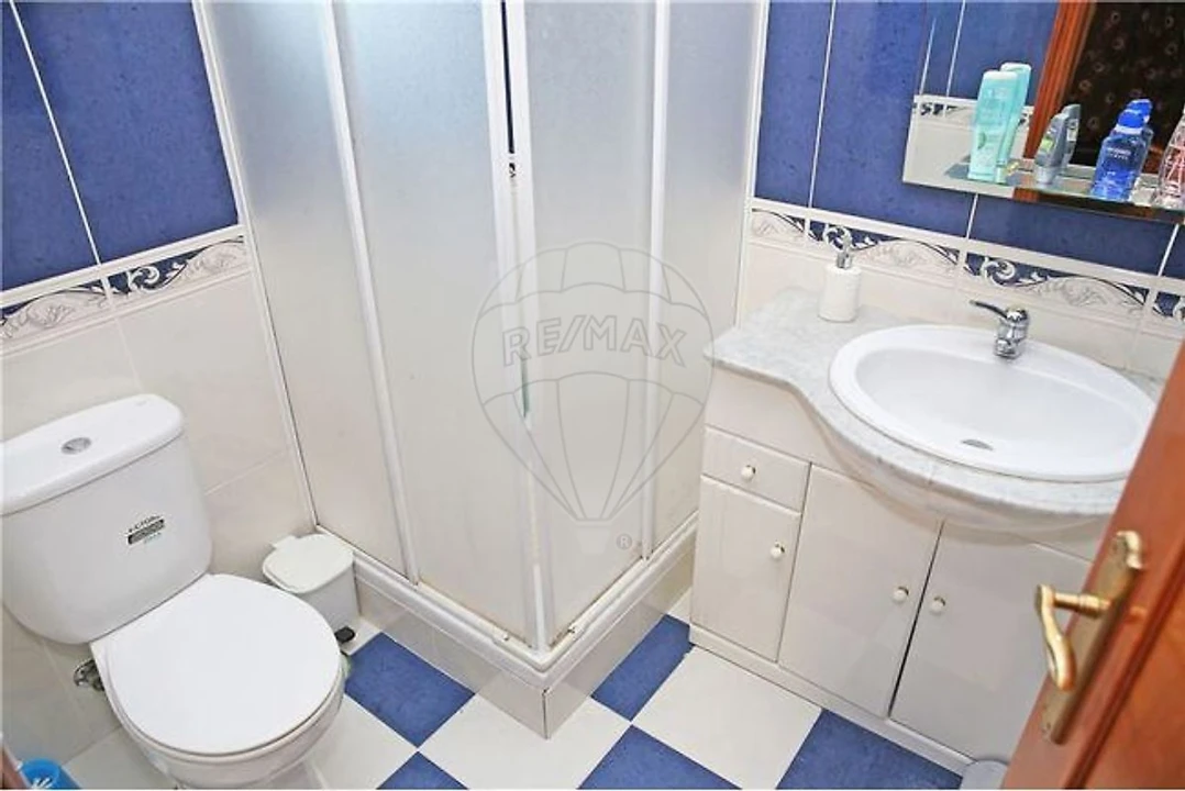 Moradia T6 para Venda em Arruda dos Vinhos Foto 4