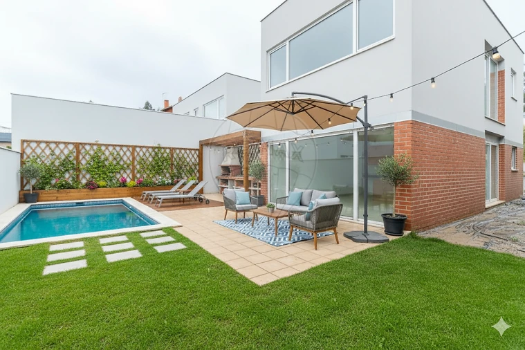 Moradia T4 para Venda em São Martinho do Bispo e Ribeira de Frades Foto 1