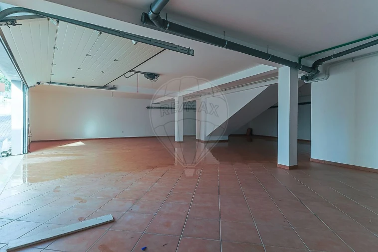 Moradia T4 para Venda em São Martinho do Bispo e Ribeira de Frades Foto 5