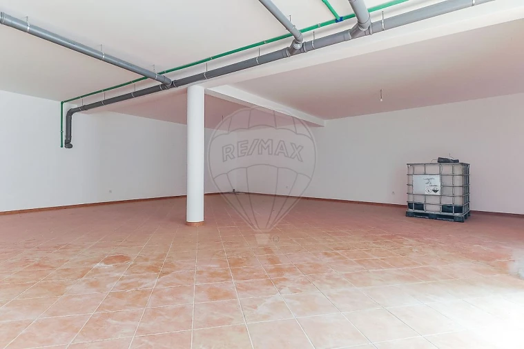 Moradia T4 para Venda em São Martinho do Bispo e Ribeira de Frades Foto 39