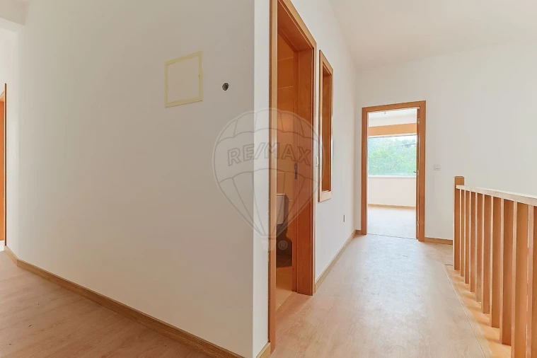 Moradia T4 para Venda em São Martinho do Bispo e Ribeira de Frades Foto 36