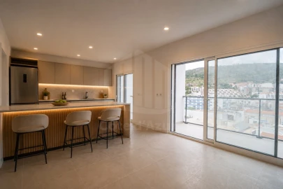 Apartamento T1 para Venda em Sesimbra (Santiago)