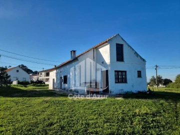 Moradia T1 para Venda em Sesimbra (Castelo)