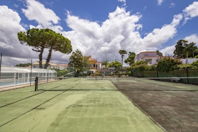 Moradia T6 para Venda em Sesimbra (Castelo)