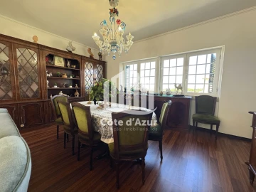 Moradia T6 para Venda em Sesimbra (Castelo)