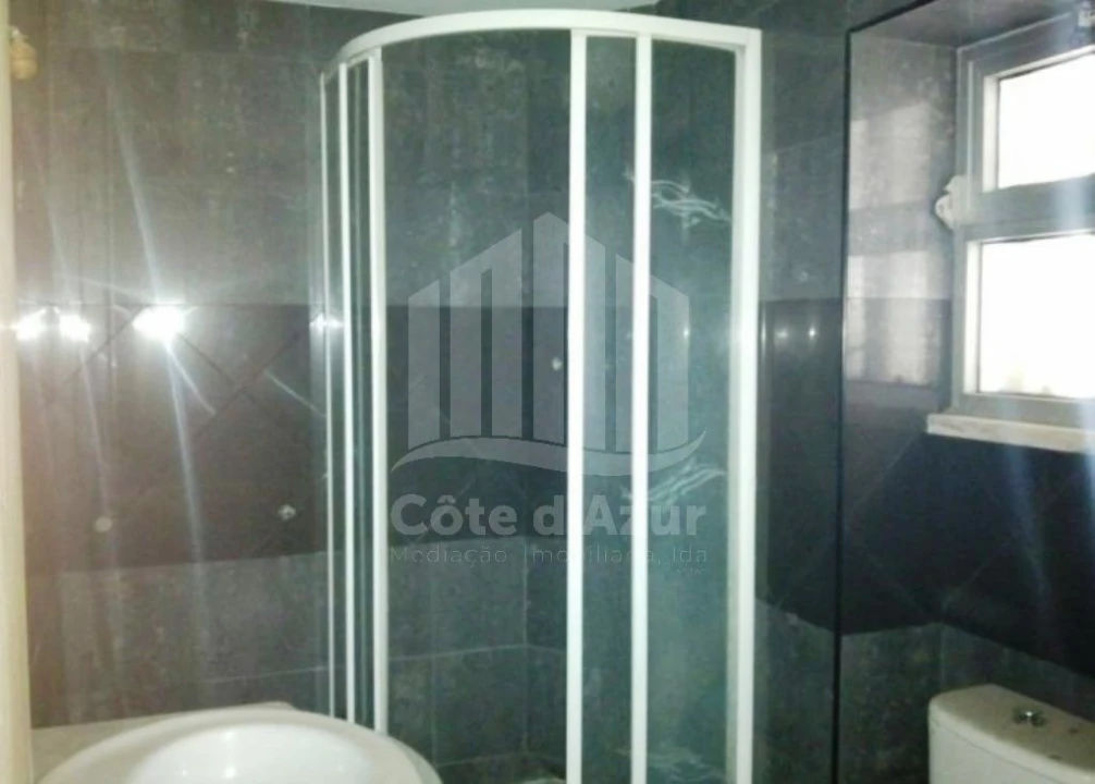 Moradia T1 para Venda em Seixal, Arrentela e Aldeia de Paio Pires Foto 3
