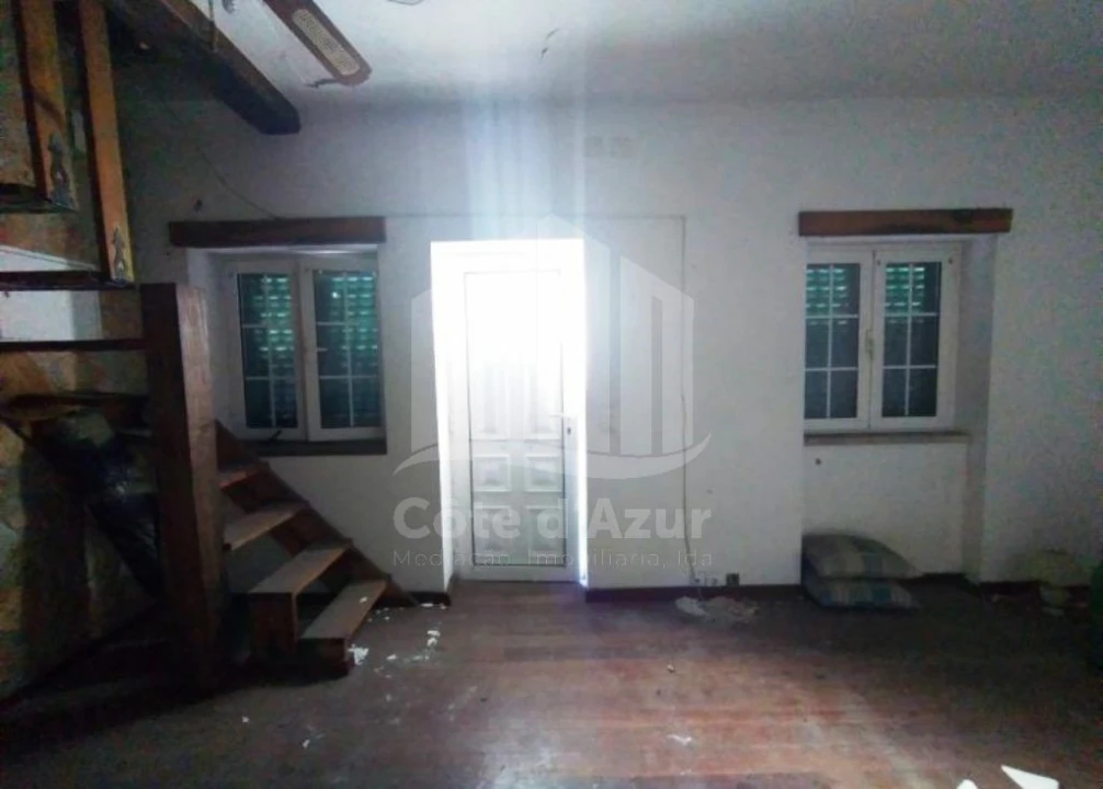 Moradia T1 para Venda em Seixal, Arrentela e Aldeia de Paio Pires Foto 2