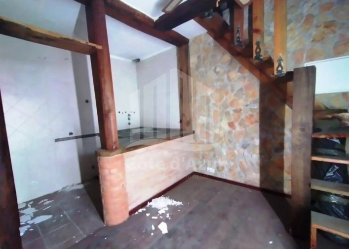 Moradia T1 para Venda em Seixal, Arrentela e Aldeia de Paio Pires Foto 8
