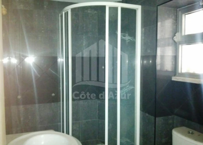 Moradia T1 para Venda em Seixal, Arrentela e Aldeia de Paio Pires Foto 3