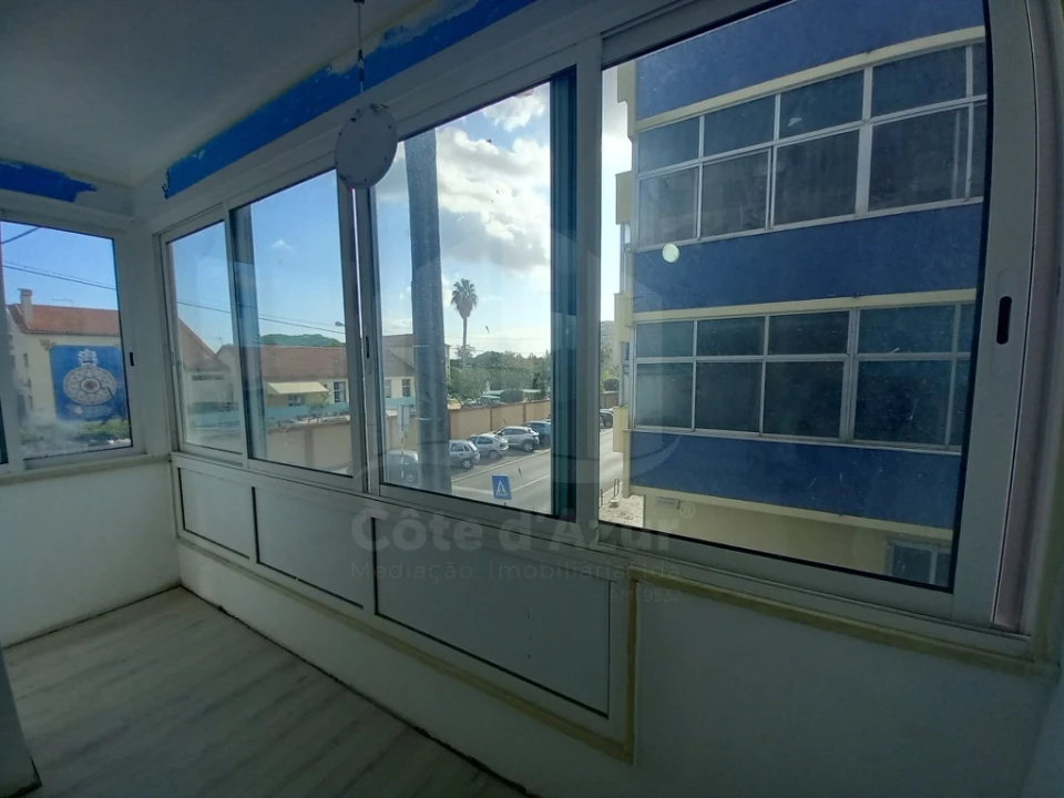 Apartamento T4 para Venda em Laranjeiro e Feijó Foto 29