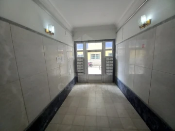 Apartamento T4 para Venda em Laranjeiro e Feijó