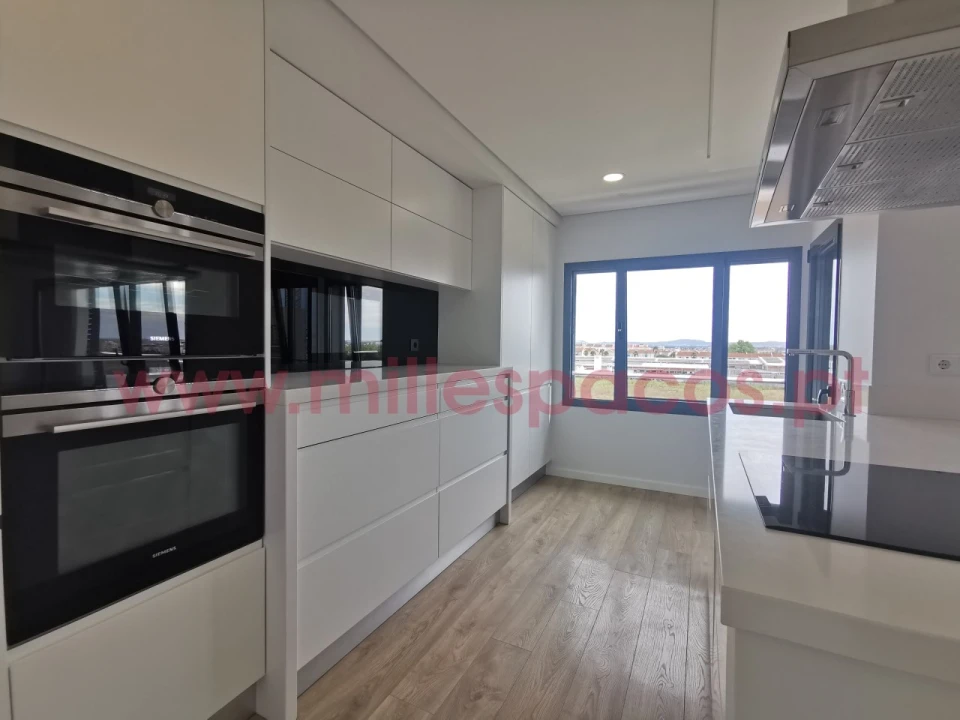 Apartamento T4 para Venda em Montijo e Afonsoeiro Foto 7