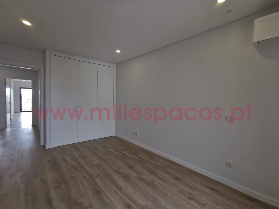 Apartamento T4 para Venda em Montijo e Afonsoeiro Foto 20