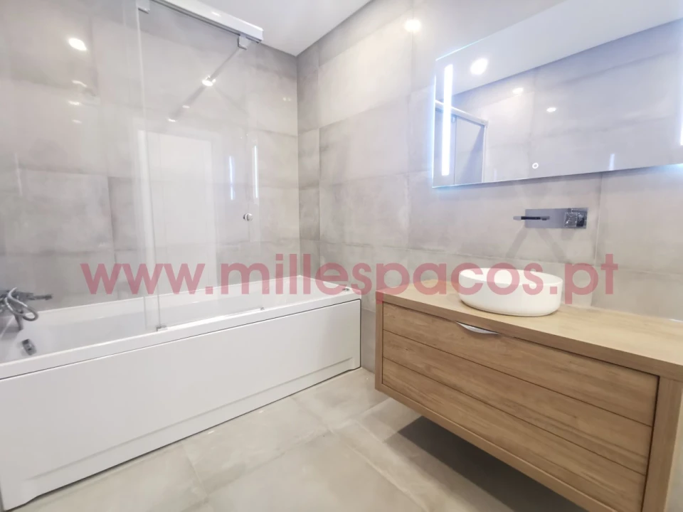 Apartamento T4 para Venda em Montijo e Afonsoeiro Foto 30
