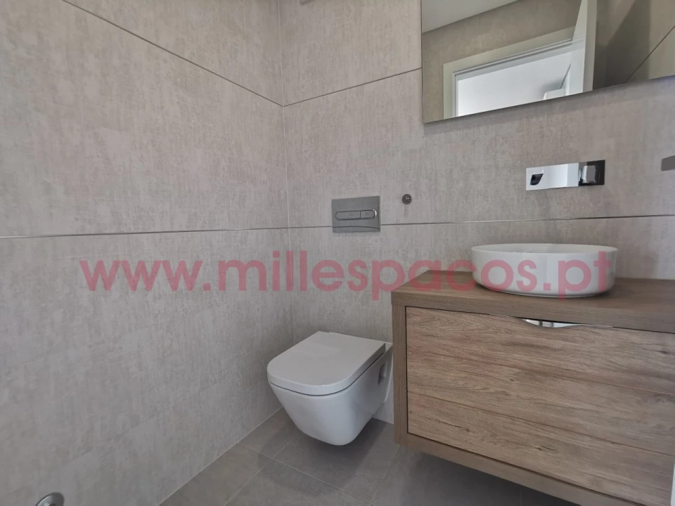 Apartamento T4 para Venda em Montijo e Afonsoeiro Foto 35