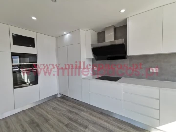 Apartamento T4 para Venda em Montijo e Afonsoeiro