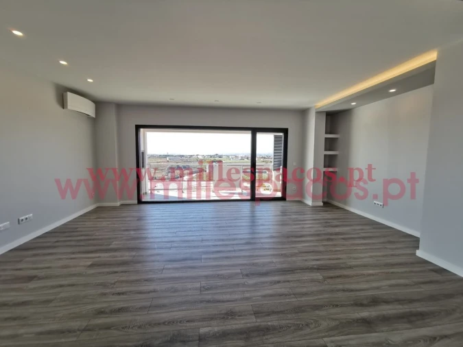 Apartamento T4 para Venda em Montijo e Afonsoeiro Foto 3