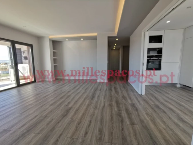 Apartamento T4 para Venda em Montijo e Afonsoeiro Foto 8