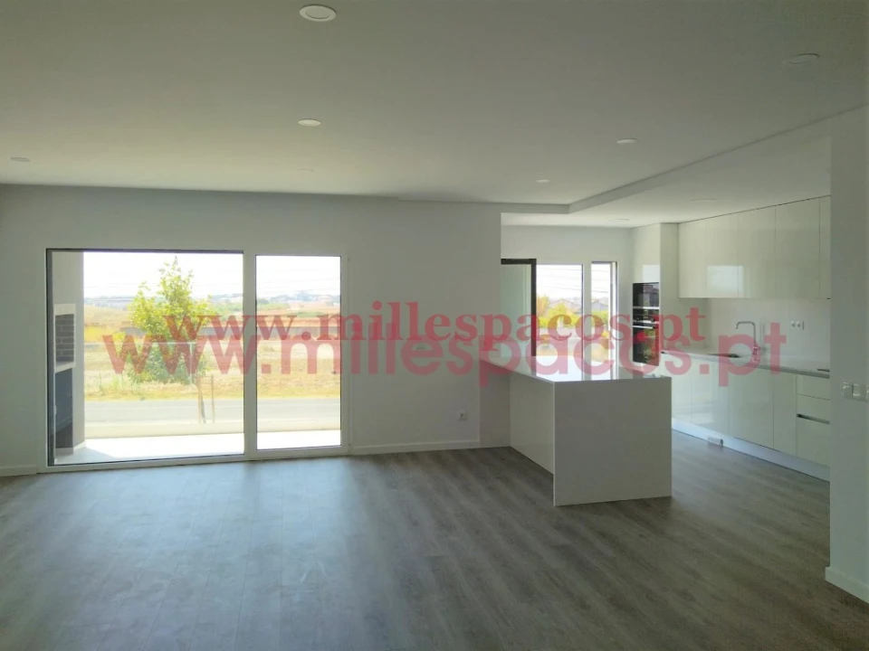 Apartamento T3 para Venda em Montijo e Afonsoeiro Foto 9