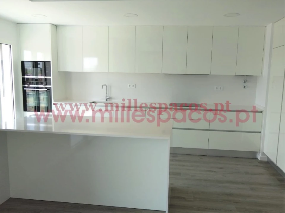 Apartamento T3 para Venda em Montijo e Afonsoeiro Foto 11